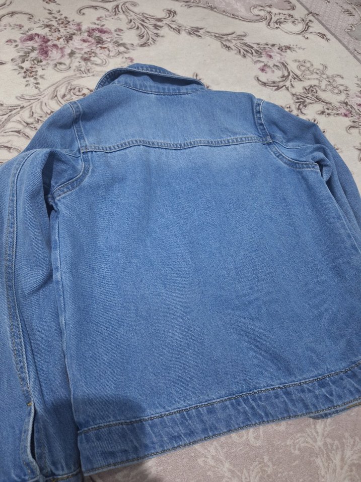 Düğmeli Mavi kız çocuk Kot Ceket - Görsel 3