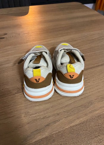 Bej Gri Erkek Çocuk Spor Ayakkabı Velcro - Görsel 3