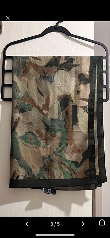 Zara Freshscarf ial