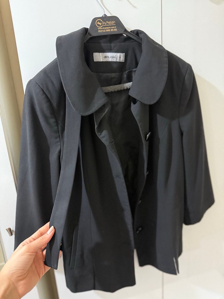 Siyah Düğmeli Midi Kadın Klasik Ceket - Görsel 4