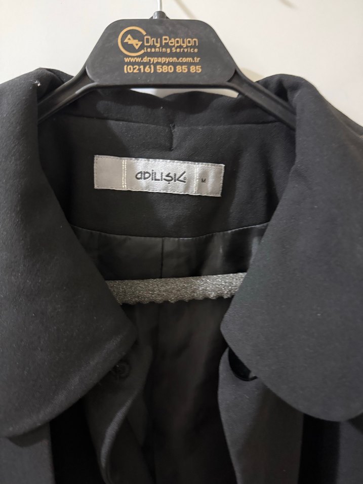 Siyah Düğmeli Midi Kadın Klasik Ceket - Görsel 3