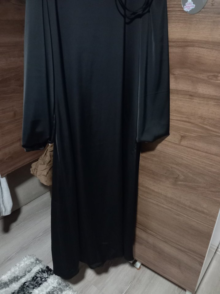 Uzun Kollu Siyah  Kadın Elbisesi - Görsel 5