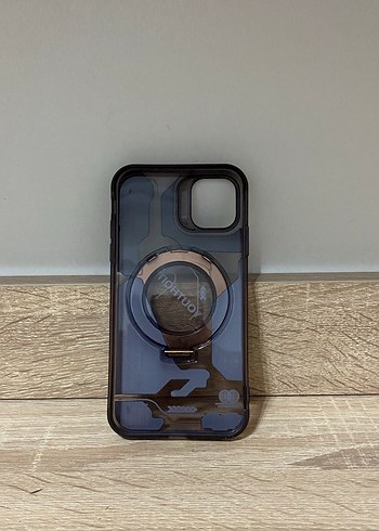 Düğmeli Siyah Counterculture Telefon Kılıfı iPhone 11 - Görsel 2