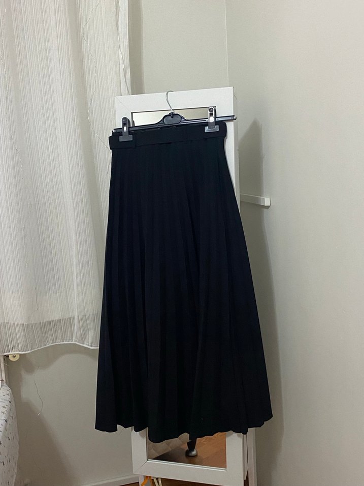 Kemerli Siyah Uzun Kadın Etek - Görsel 2