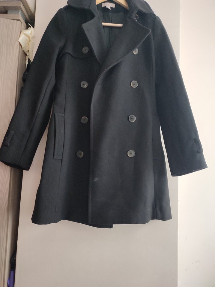 Düğmeli Siyah Midi Kaban - Görsel 2