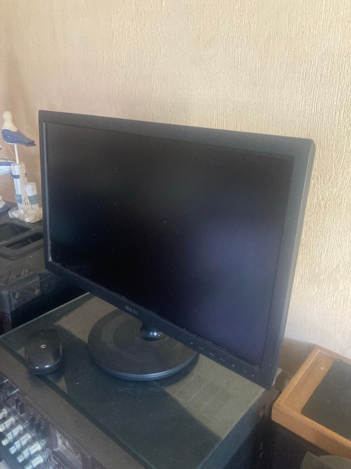 Siyah Asus Monitör - Görsel 2