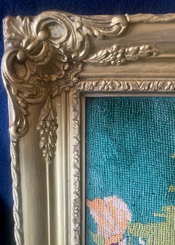 Goblen Altın Renkli Çerçevede Kadın Figürlü tablo - Görsel 4