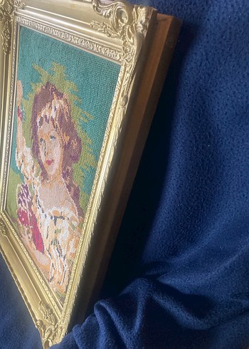 Goblen Altın Renkli Çerçevede Kadın Figürlü tablo - Görsel 2