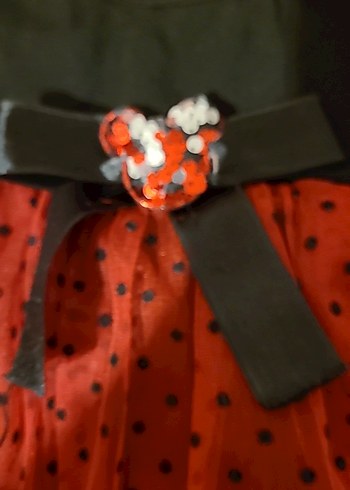 Kız Çocuk Kırmızı Puantiyeli Kemerli Elbise - Görsel 3