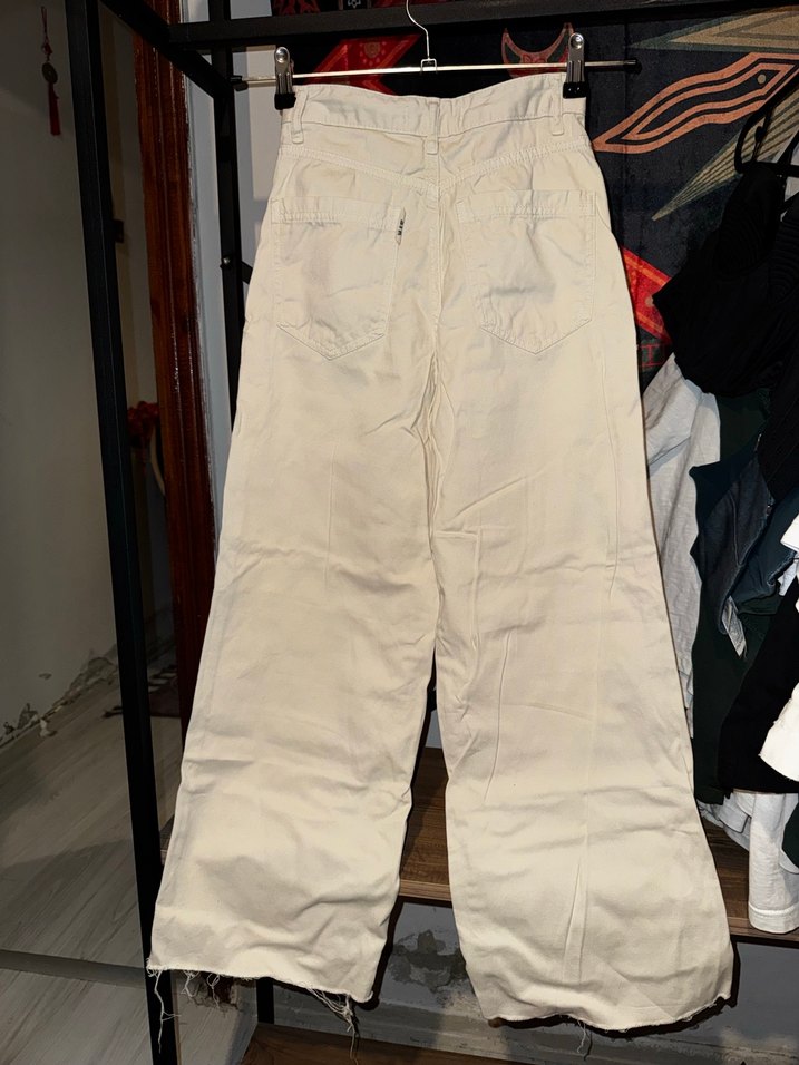 Açık Bej Renk Rahat Kesim Kadın Pantolon - Görsel 2