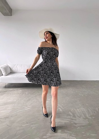 Madonna Yaka Çiçek Desenli Elbise - Görsel 3