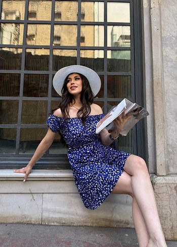 Madonna Yaka Çiçek Desenli Elbise - Görsel 2