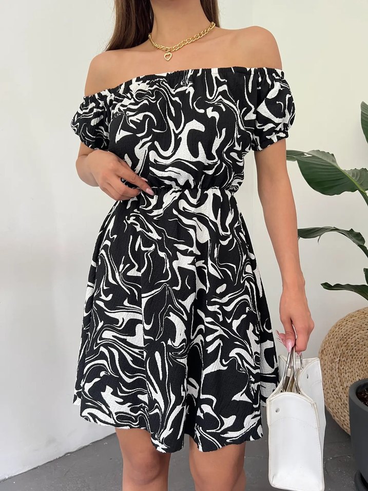 Madonna Yaka Çiçek Desenli Elbise - Görsel 2