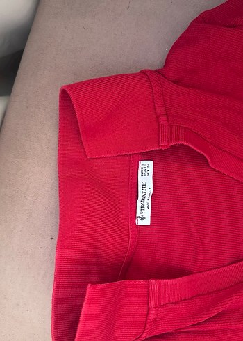 kırmızı stradivarius tişört - Görsel 2