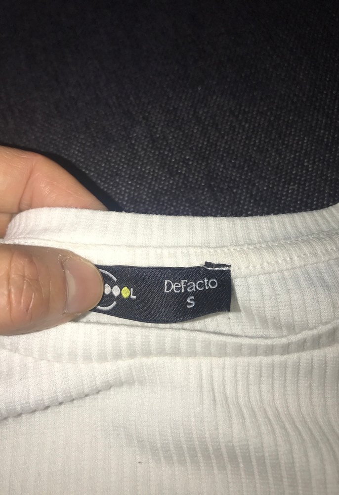 Beyaz Uzun Kollu Mini Crop Top - Görsel 3