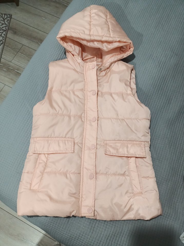 Kız Çocuk Kapüşonlu Düğmeli Pembe Yelek - Görsel 2