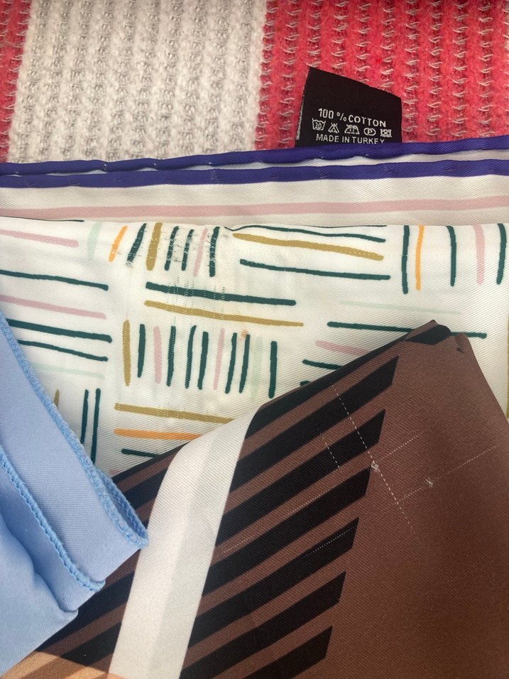 Çok Renkli Pilili Kadın eşarp - Görsel 2