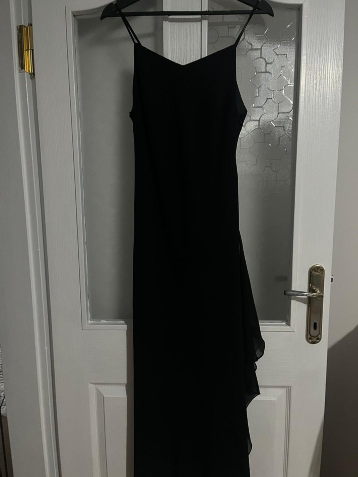 Siyah V Yakalı Uzun Kadın Elbise - Görsel 2