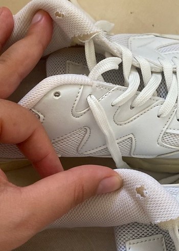 Beyaz Bağcıklı Kadın Spor Ayakkabı - Görsel 3