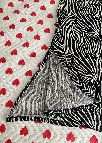 Zebra Desenli Uzun Elbise - Görsel 4