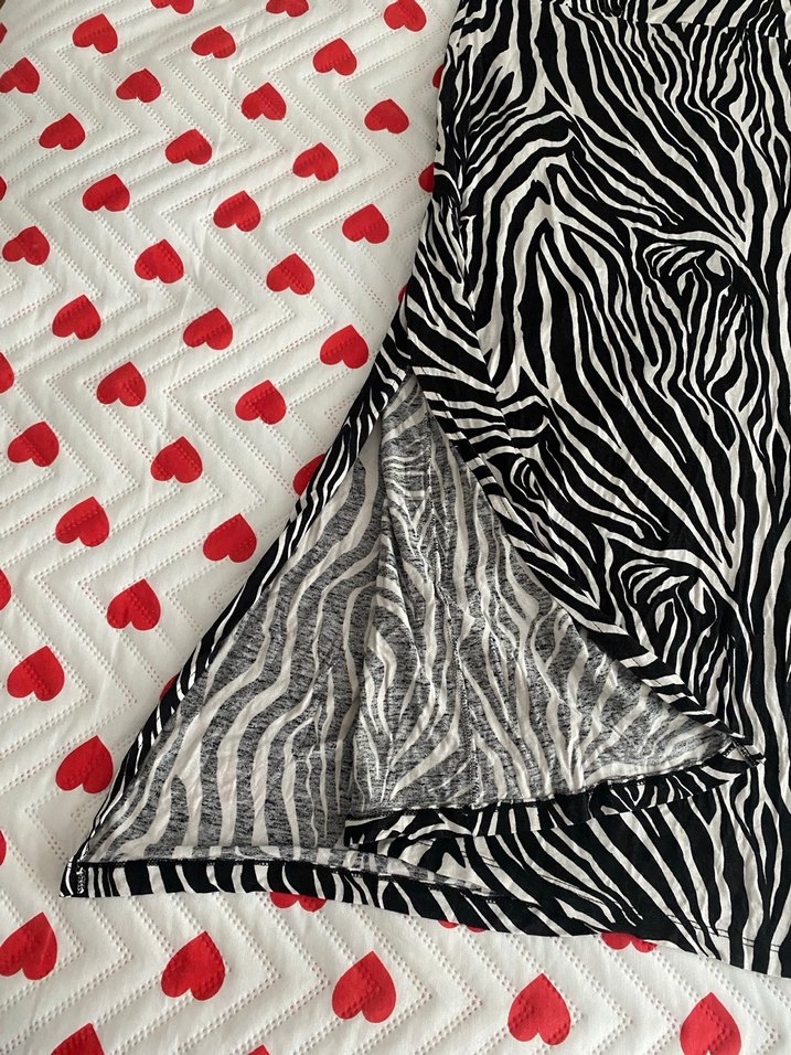 Zebra Desenli Uzun Elbise - Görsel 4