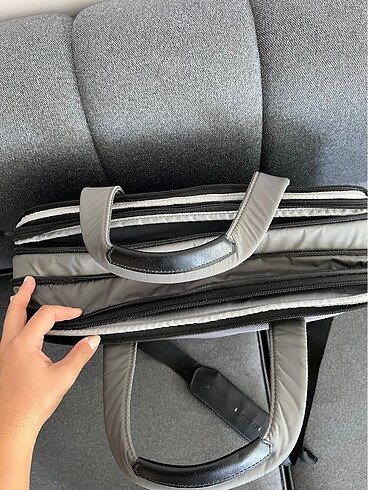 Beden Samsonite orjinal laptop çantası