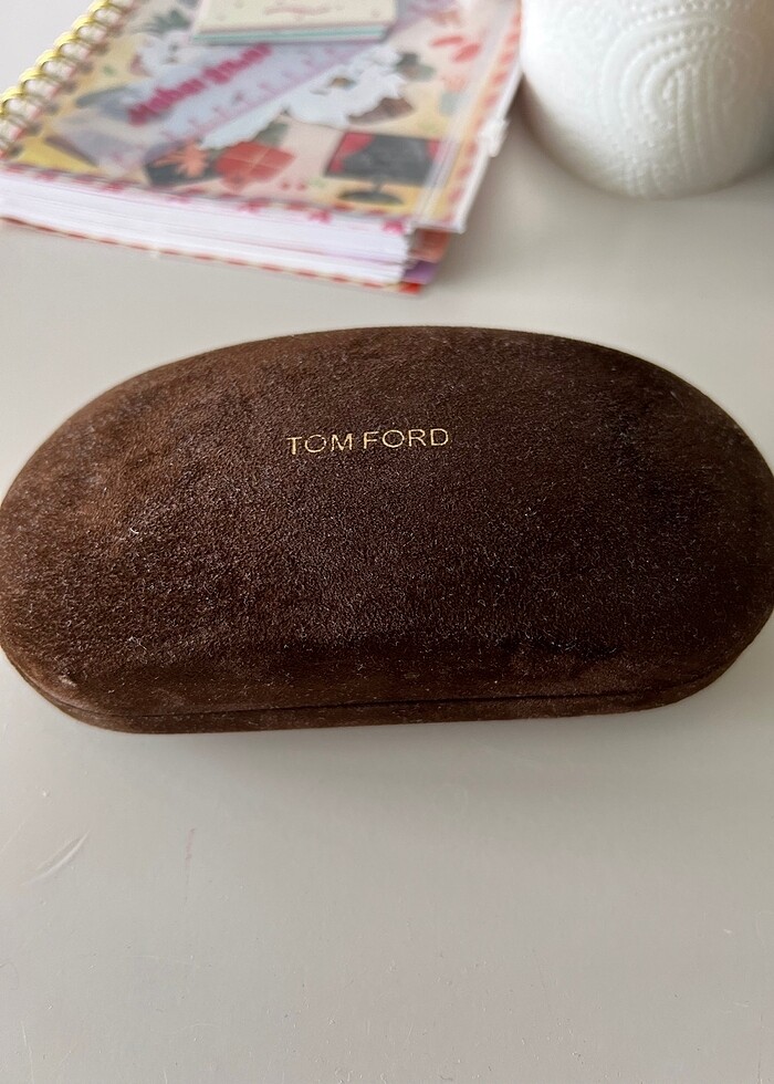 Tom ford orjinal güneş gözlüğü - Görsel 3