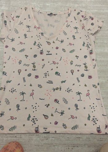 River Island 10 Yaş