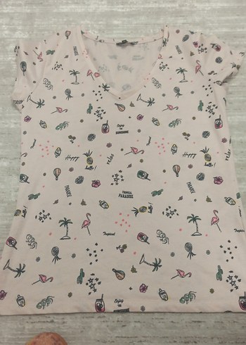 Kız Çocuk Pembe V Yaka Baskılı Tişört - Görsel 3