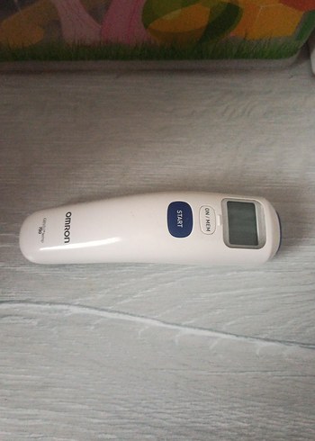 Omron Dijital Ateş Ölçer - Görsel 2