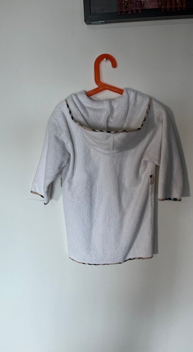 Beyaz Çocuk Bornoz - Görsel 3