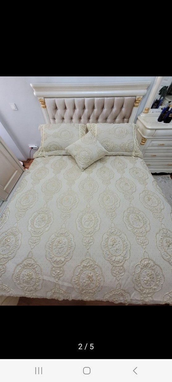 Nakışlı Beyaz Yatak Örtüsü Seti - Görsel 2