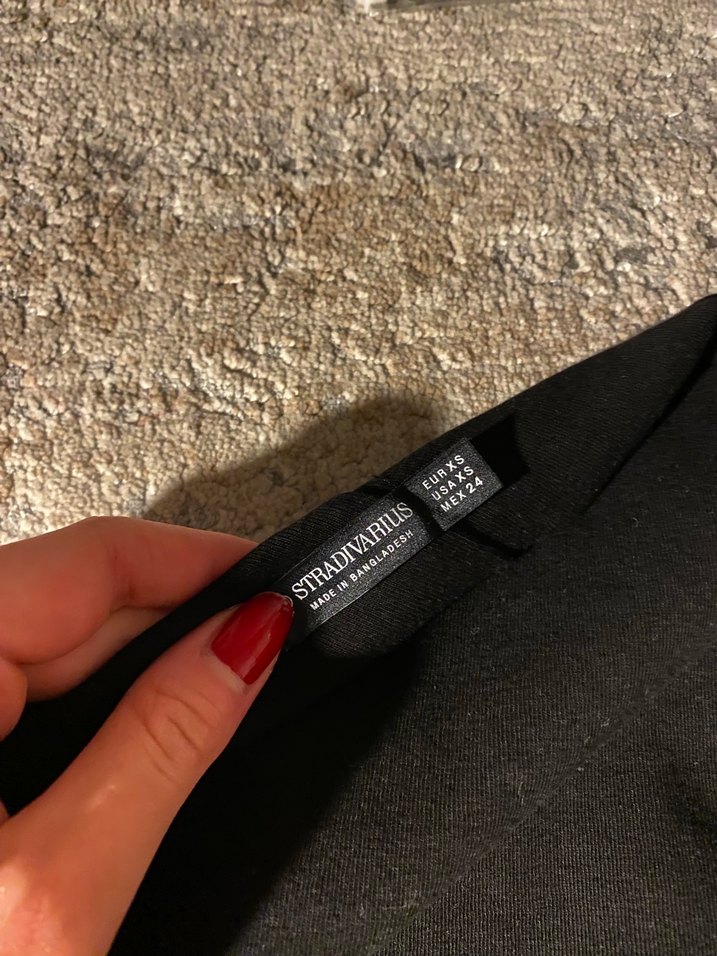 Stradivarius omuzu açık mini elbise - Görsel 3