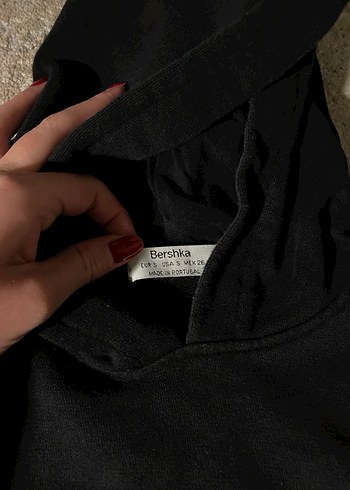 Siyah Kapüşonlu Baskılı Kadın Sweatshirt - Görsel 3