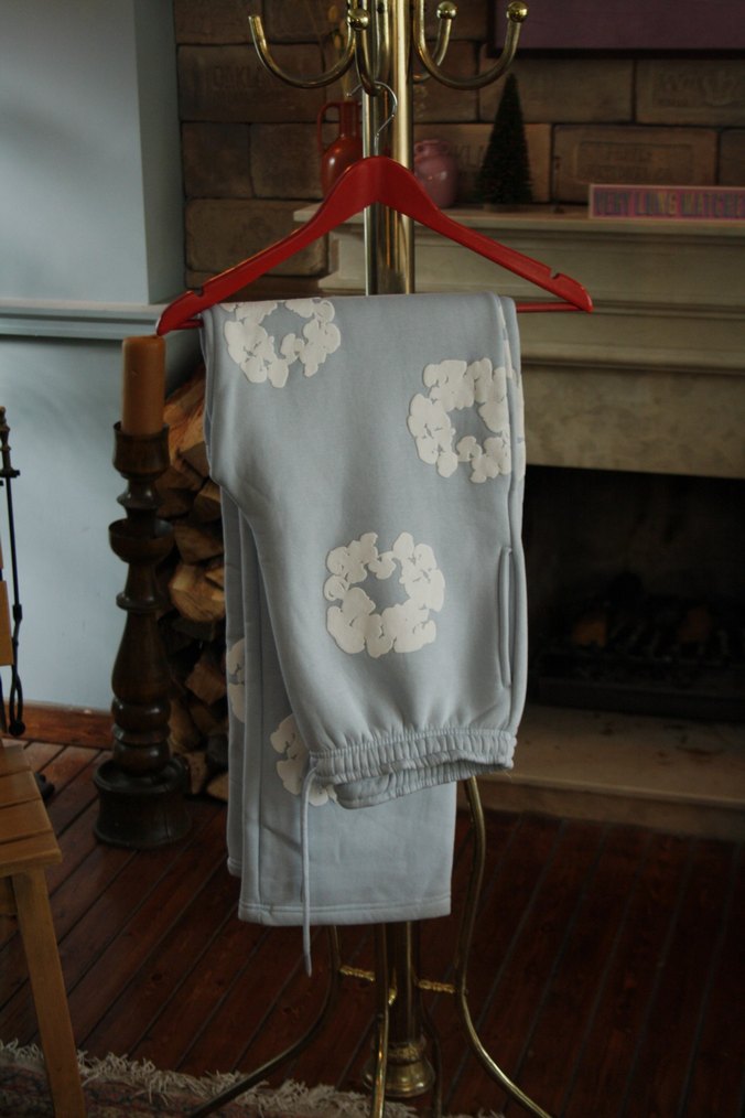 Unisex Beyaz Desenli Gri Eşofman - Görsel 3