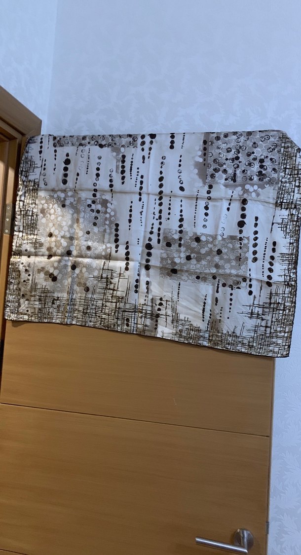 Bej Kahve Desenli Kadın Eşarp - Görsel 2