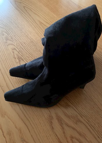 Siyah Süet Dizüstü Topuklu Kadın Çizme - Görsel 2