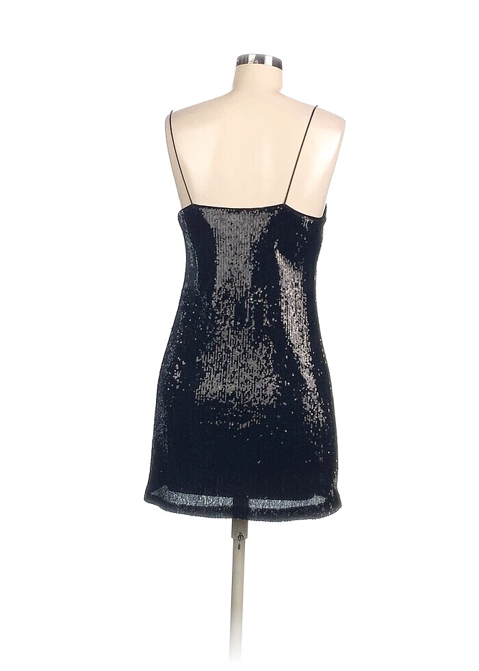 Pull and Bear Mini Elbise %70 İndirimli. - Görsel 3