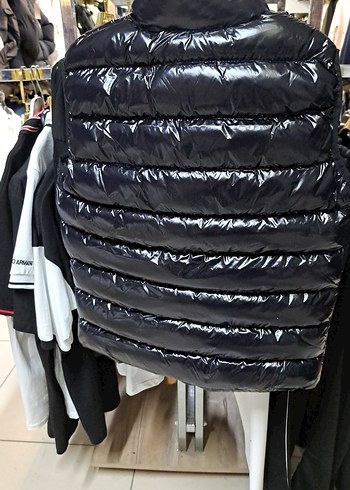 Erkek Siyah Parlak Kısa Şişme Yelek bedenleri vardır - Görsel 4