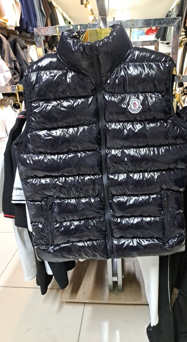 Erkek Siyah Parlak Kısa Şişme Yelek bedenleri vardır - Görsel 2