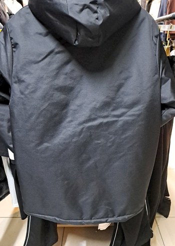Columbia Siyah Kapüşonlu Erkek Mont bedenleri vardır - Görsel 4