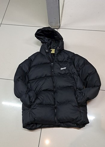 Siyah Kapüşonlu Erkek Mont - Görsel 3