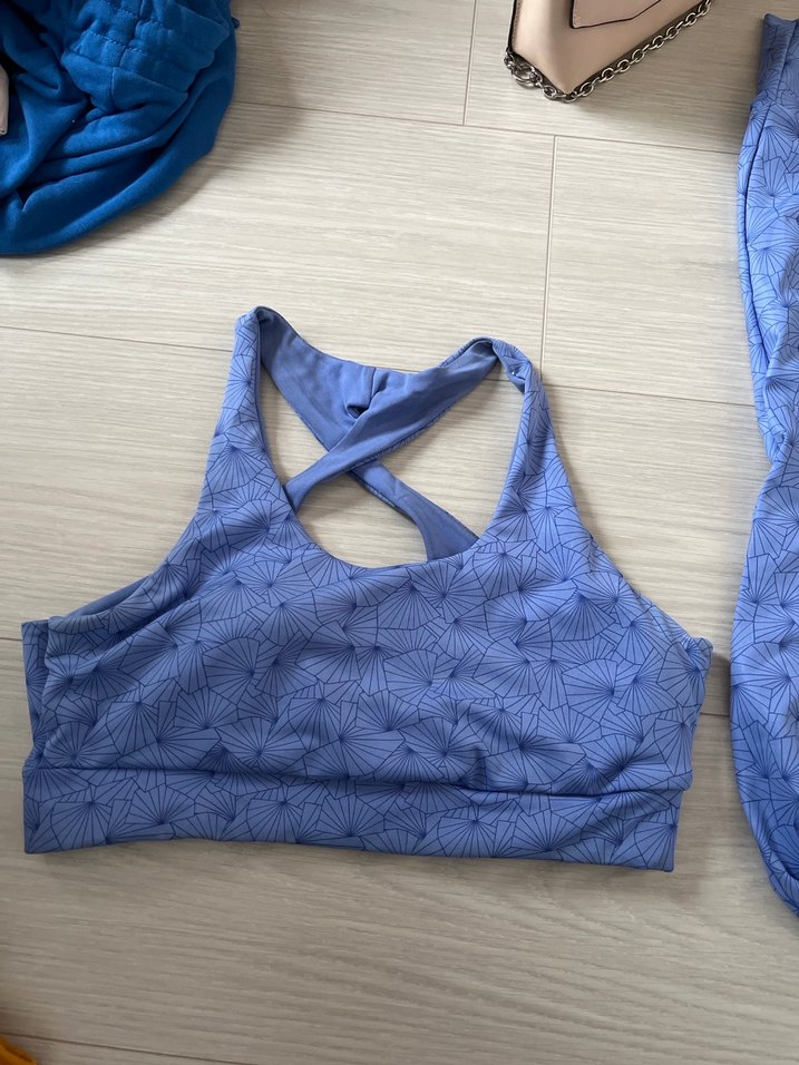 Penti spor sütyeni ve tayt takımı - Görsel 3