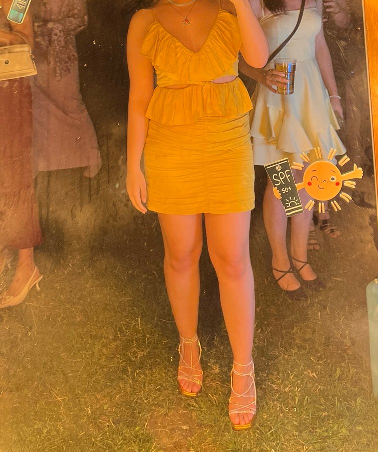 Bağlama detaylı turuncu metalik topuklu ayakkabı - Görsel 3