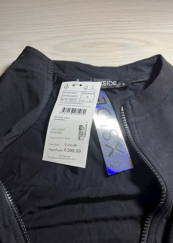 LC Waikiki kısa fermuarlı spor sweatshirt - Görsel 3