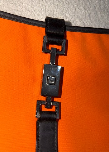 Gucci Turuncu Deri Kadın Omuz Çantası - Görsel 2