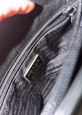 Prada Siyah Deri Kadın Çanta - Görsel 3