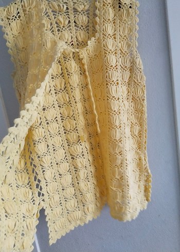 Sarı İşlemeli Dantel Detaylı Kadın Triko Yelek - Görsel 4