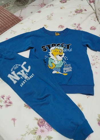 Erkek Çocuk Renkli Baskılı Sweatshirt Takımı - Görsel 2