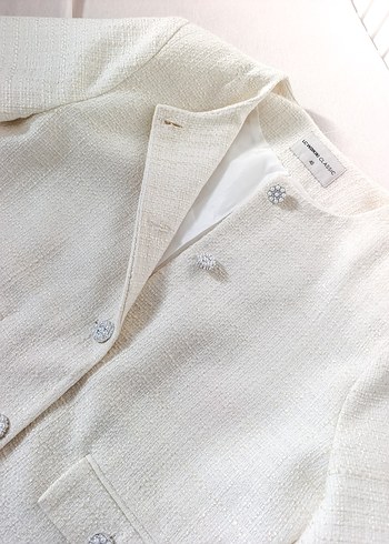 Düğmeli Beyaz Keten Kadın Ceket - Görsel 3